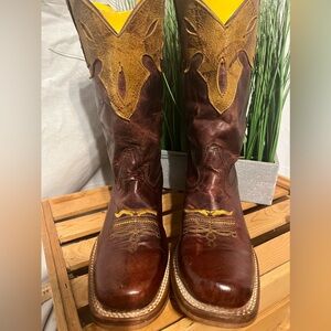 #3473. Rouswest Western Products Custom Made Women's Roper Two-Tone Boots. Sze 5